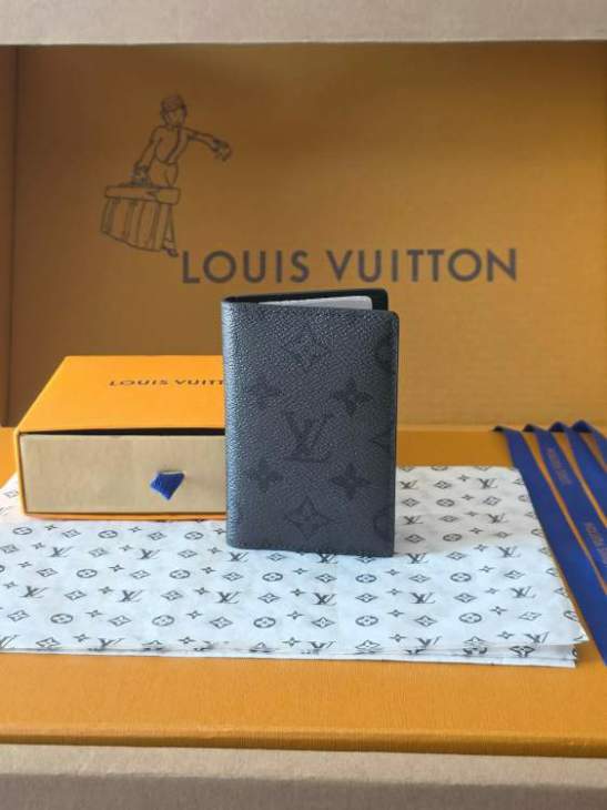 Picture of Louis Vuitton Wallets _SKUfw223582974fw